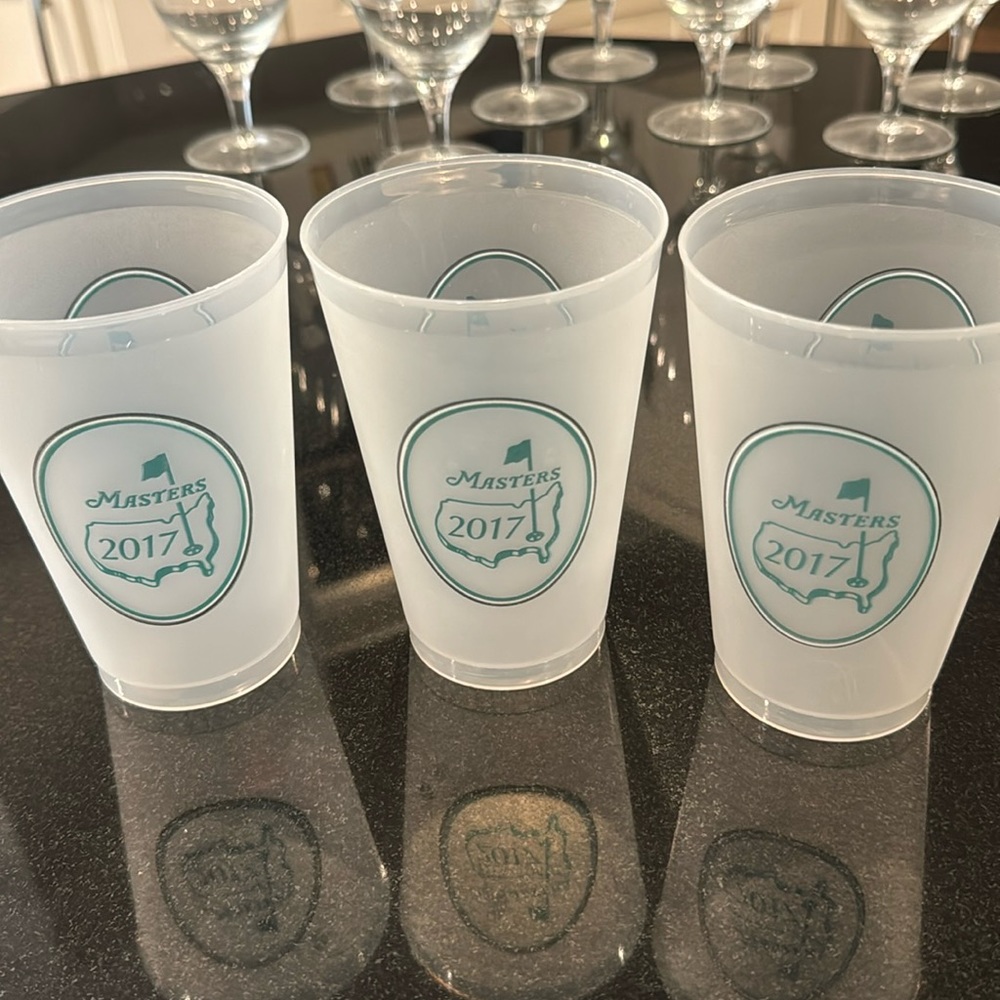 3 Masters cups